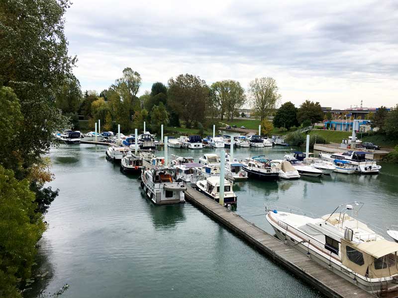 Der Hafen von Chalon-sur-Saône ist nicht besonders groß, aber sehr gemütlich