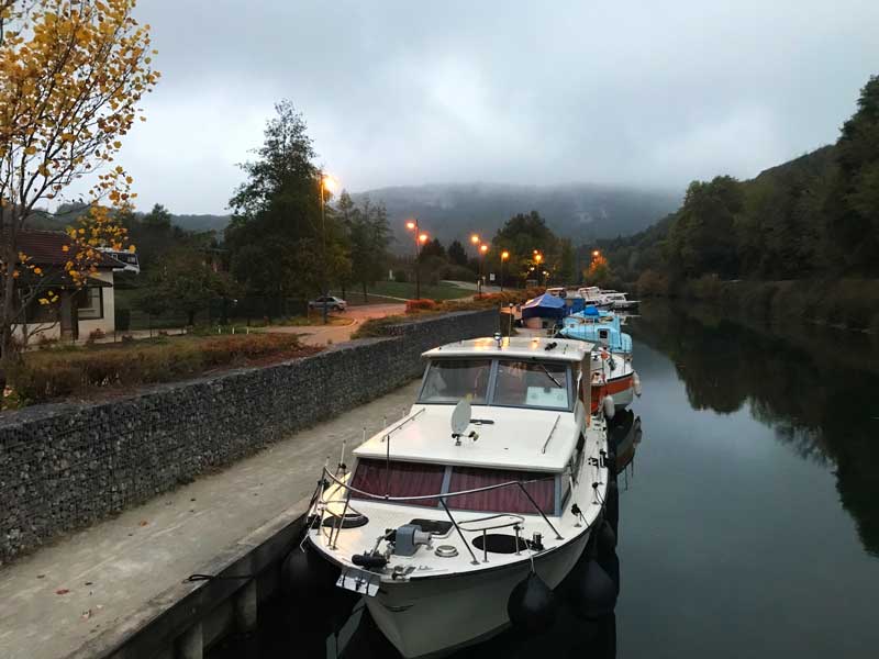 Der kleine Hafen von Baume-les-Dames ist ebenfalls recht gemütlich