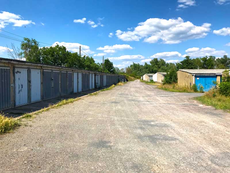Weitläufige alte Garagenanlage bei Haldensleben