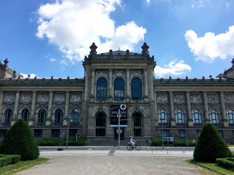Im Landesmuseum von Niedersachsen in Hannover läuft gerade eine Sachsen-Ausstellung